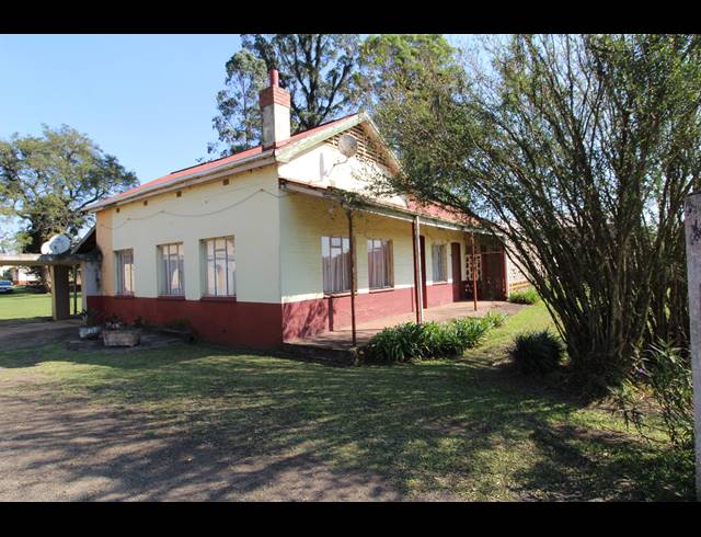 8,042M² HOTEL FOR SALE IN THORNVILLE